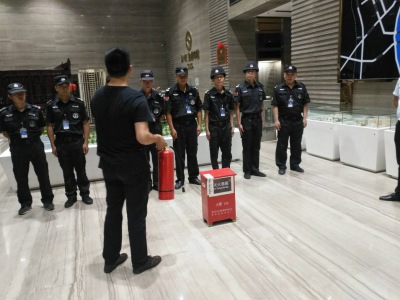 消防實(shí)地演練(5)